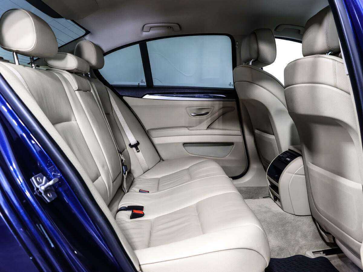 Купить BMW 5 серии 520i, 2012, 190 000 км, фото №10