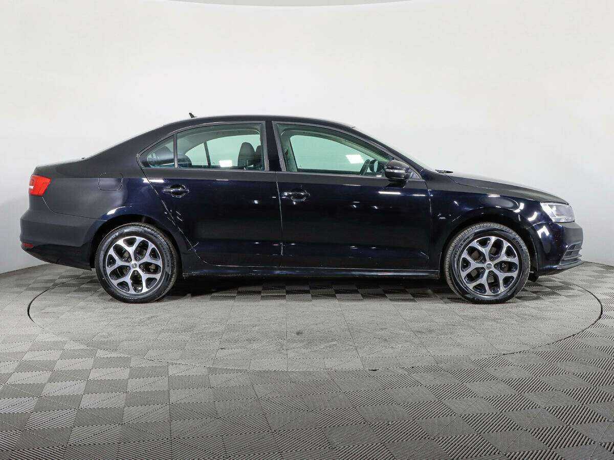 Купить Volkswagen Jetta, 2015, 161 610 км, фото №4
