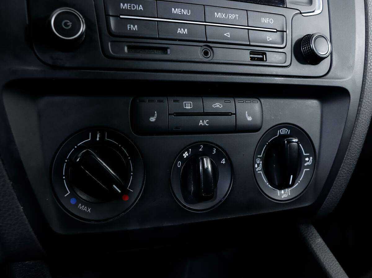 Купить Volkswagen Jetta, 2015, 161 610 км, фото №12