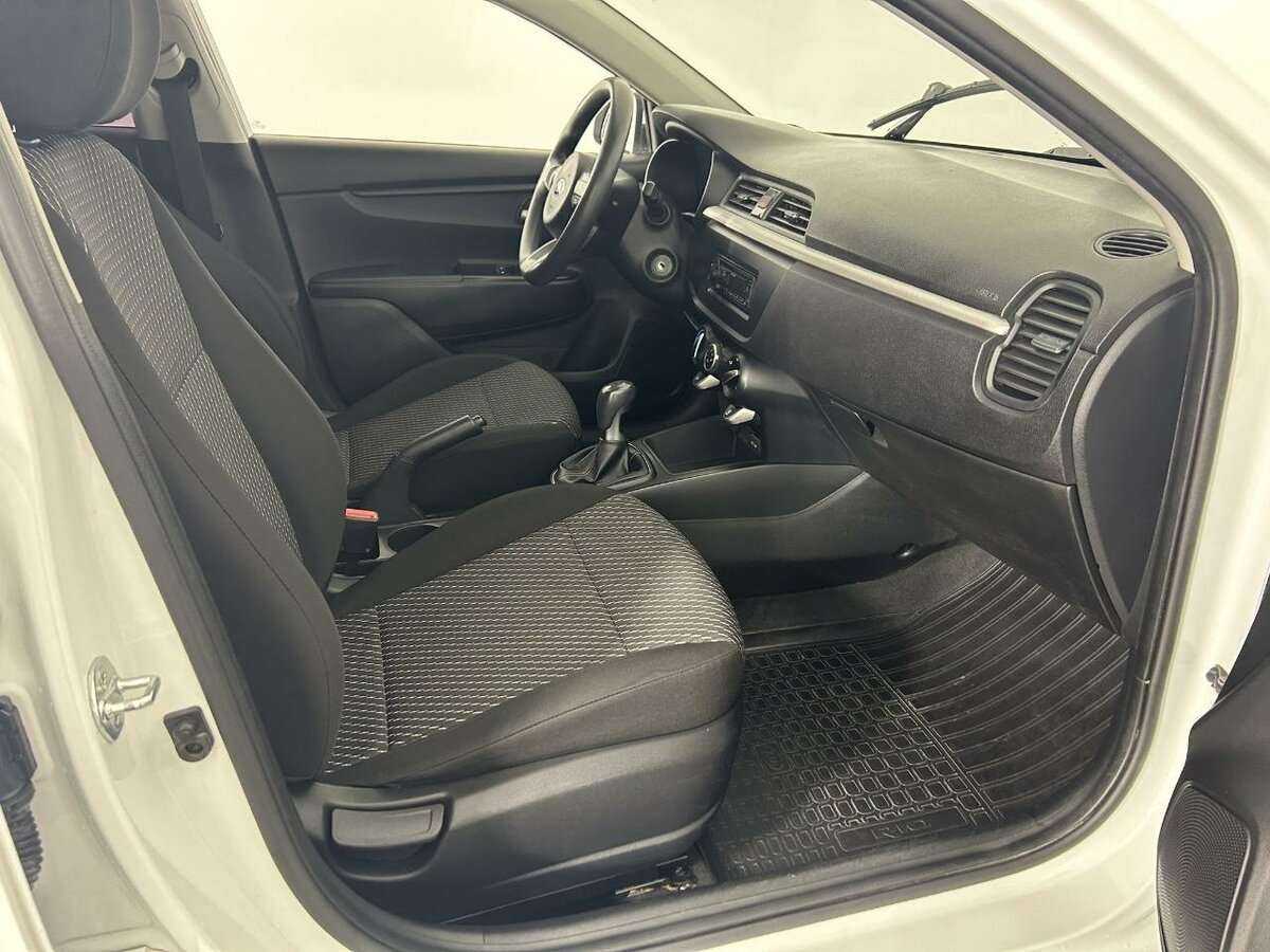 Купить Kia Rio, 2018, 39 716 км, фото №14