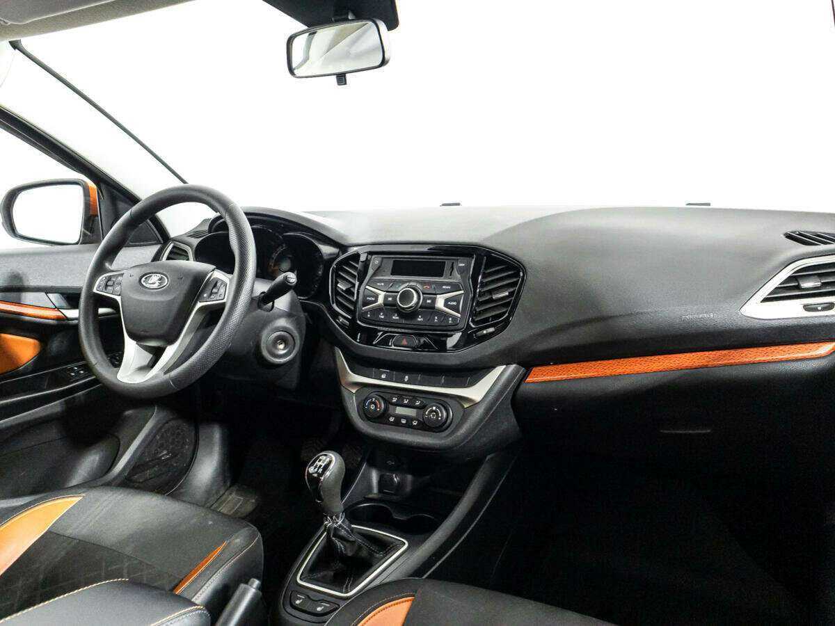 Купить Lada (ВАЗ) Vesta Cross, 2021, 7 856 км, фото №9