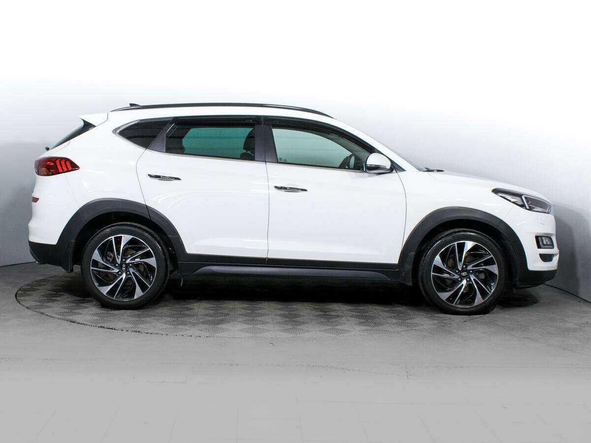 Купить Hyundai Tucson, 2018, 121 651 км, фото №4
