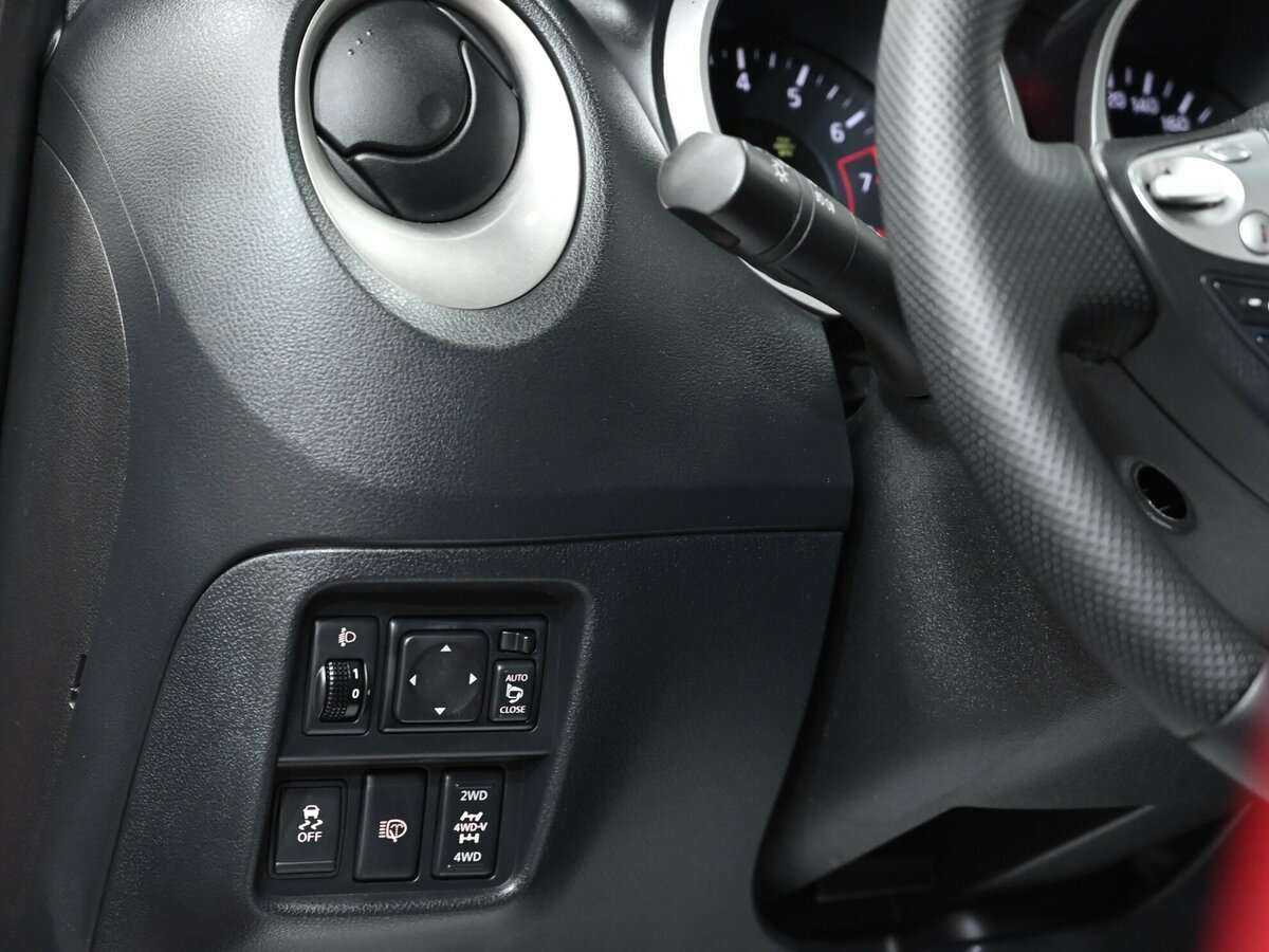 Купить Nissan Juke, 2013, 110 000 км, фото №8