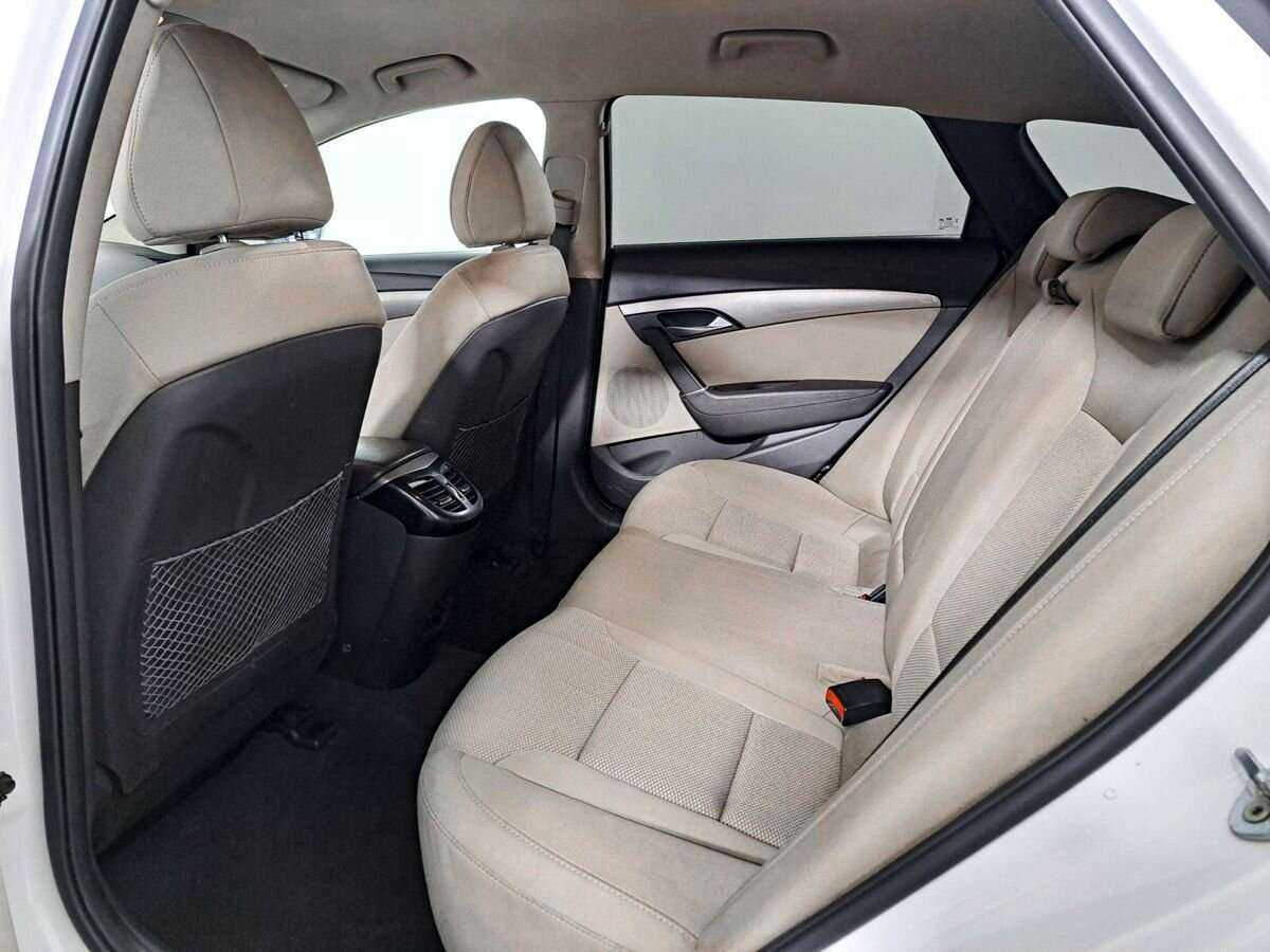 Купить Hyundai i40, 2015, 190 002 км, фото №10