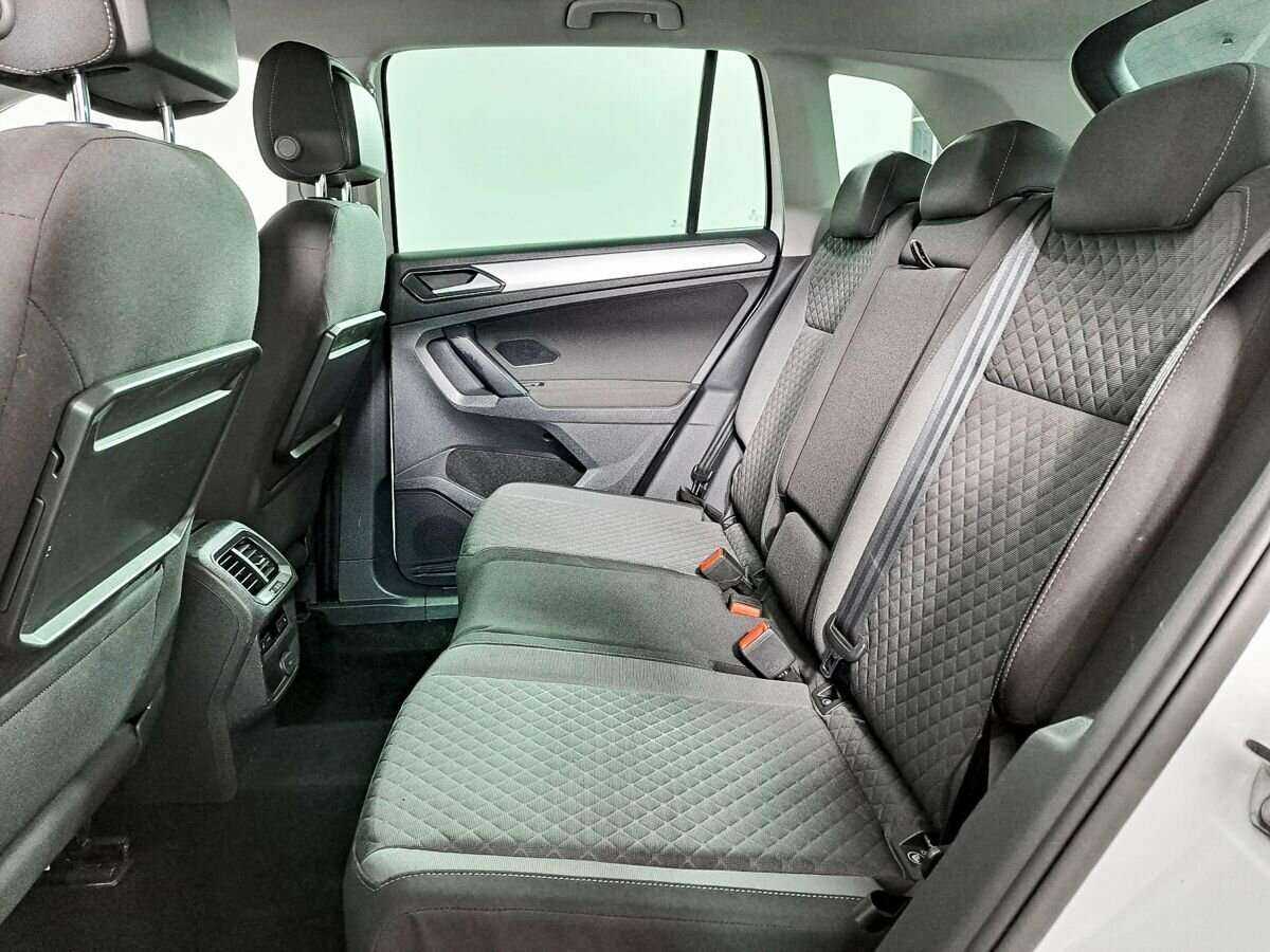 Купить Volkswagen Tiguan, 2017, 113 242 км, фото №10