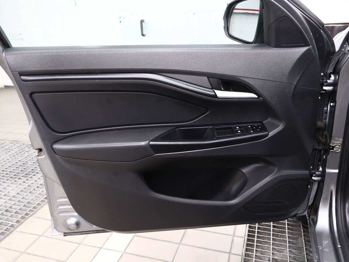 Купить Lada (ВАЗ) Vesta, 2018, 89 000 км, фото №12