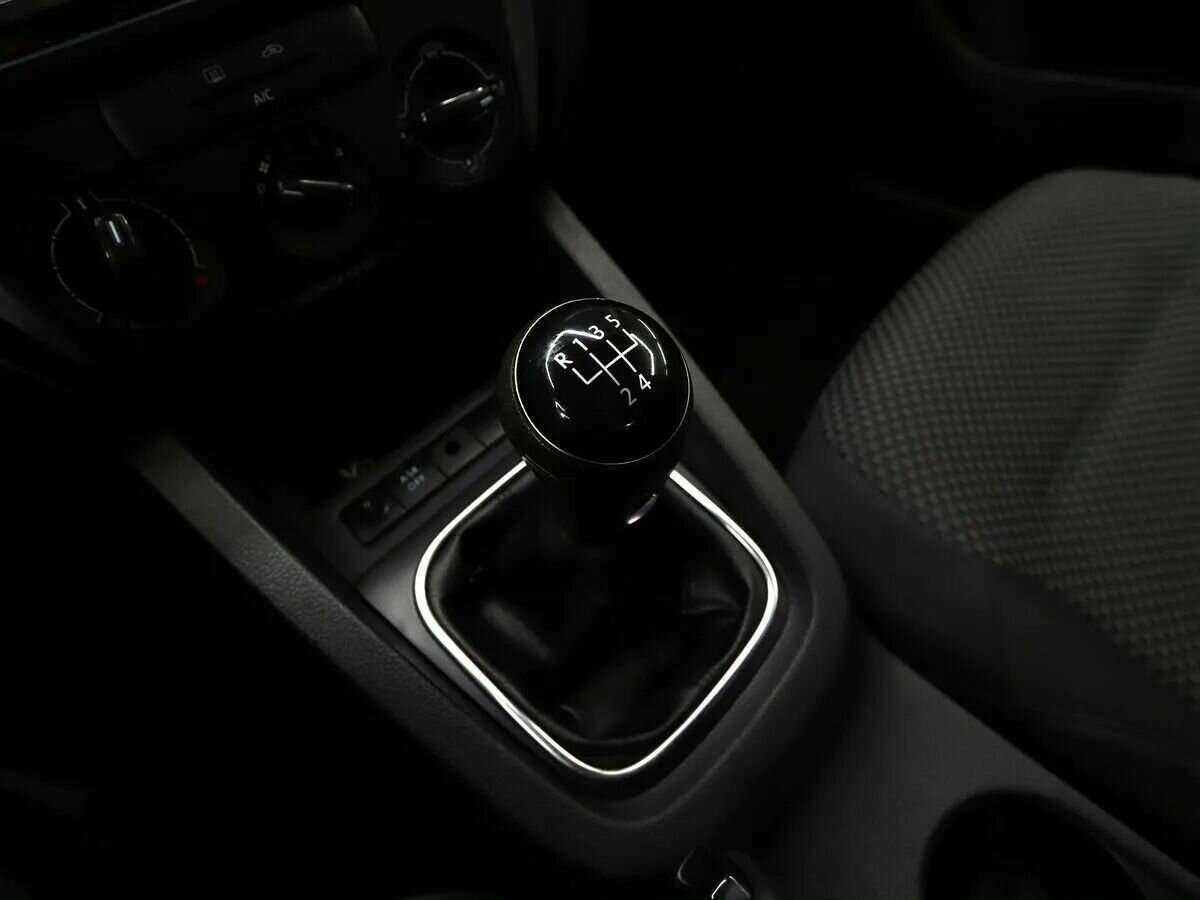 Купить Volkswagen Jetta, 2013, 180 000 км, фото №14