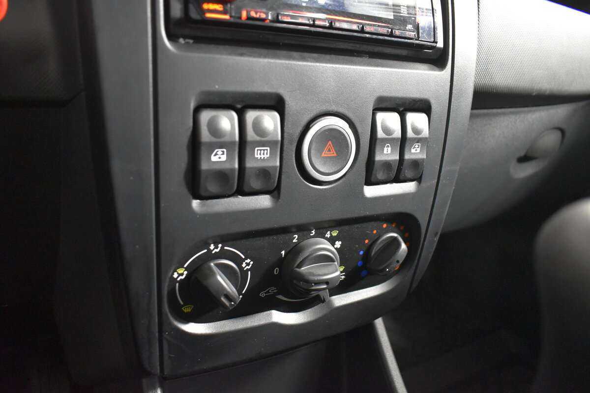 Купить Lada (ВАЗ) Largus, 2018, 70 320 км, фото №11