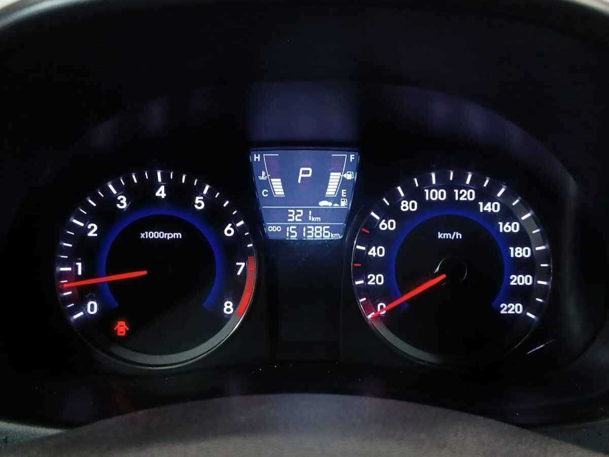 Купить Hyundai Solaris, 2012, 151 000 км, фото №12