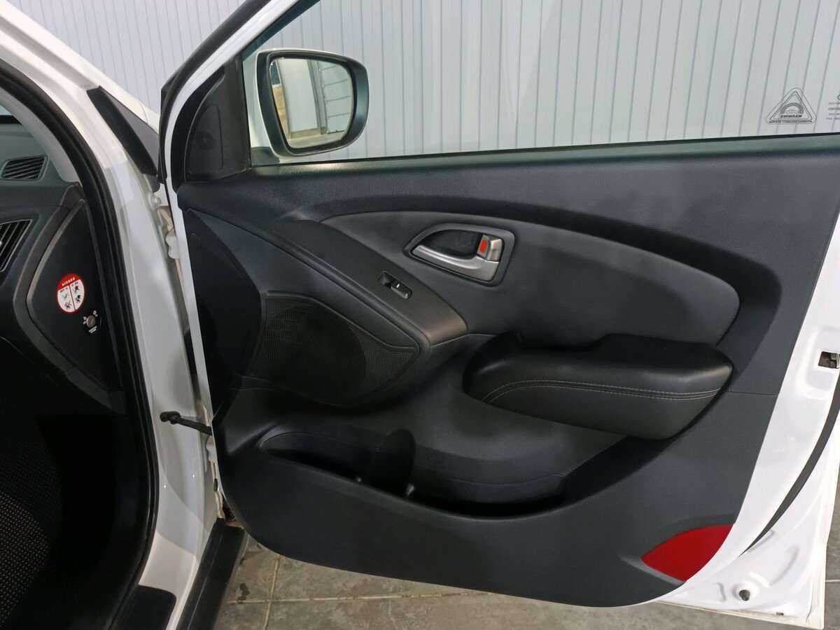 Купить Hyundai ix35, 2012, 173 631 км, фото №18