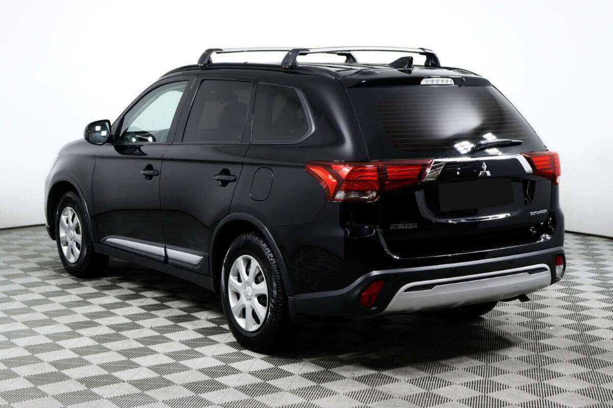 Купить Mitsubishi Outlander, 2018, 101 000 км, фото №7
