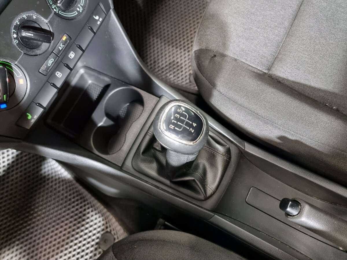 Купить Skoda Rapid, 2019, 107 000 км, фото №17