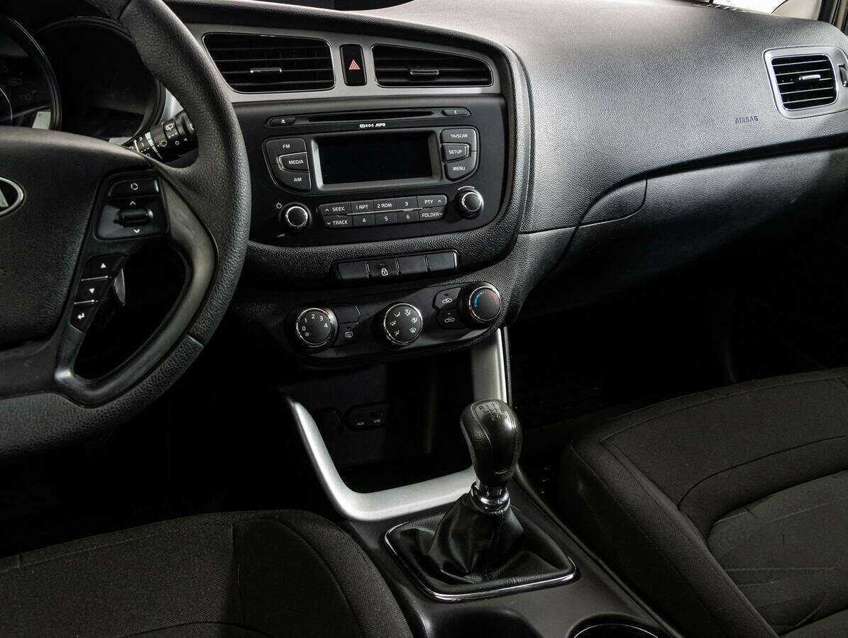 Купить Kia Ceed, 2015, 87 270 км, фото №13