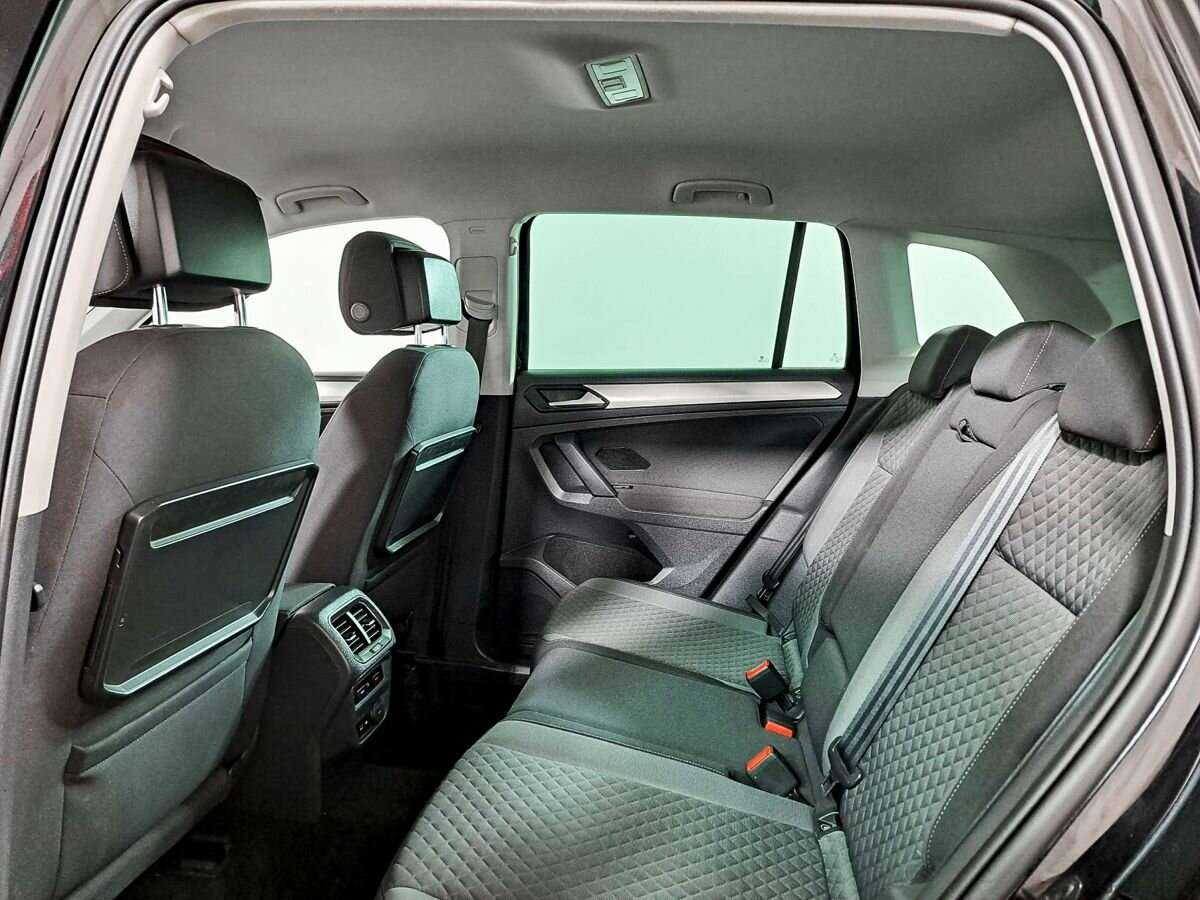 Купить Volkswagen Tiguan, 2019, 103 600 км, фото №10