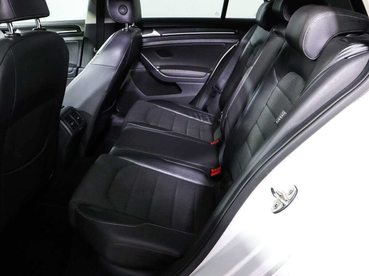 Купить Volkswagen Golf, 2013, 229 673 км, фото №8