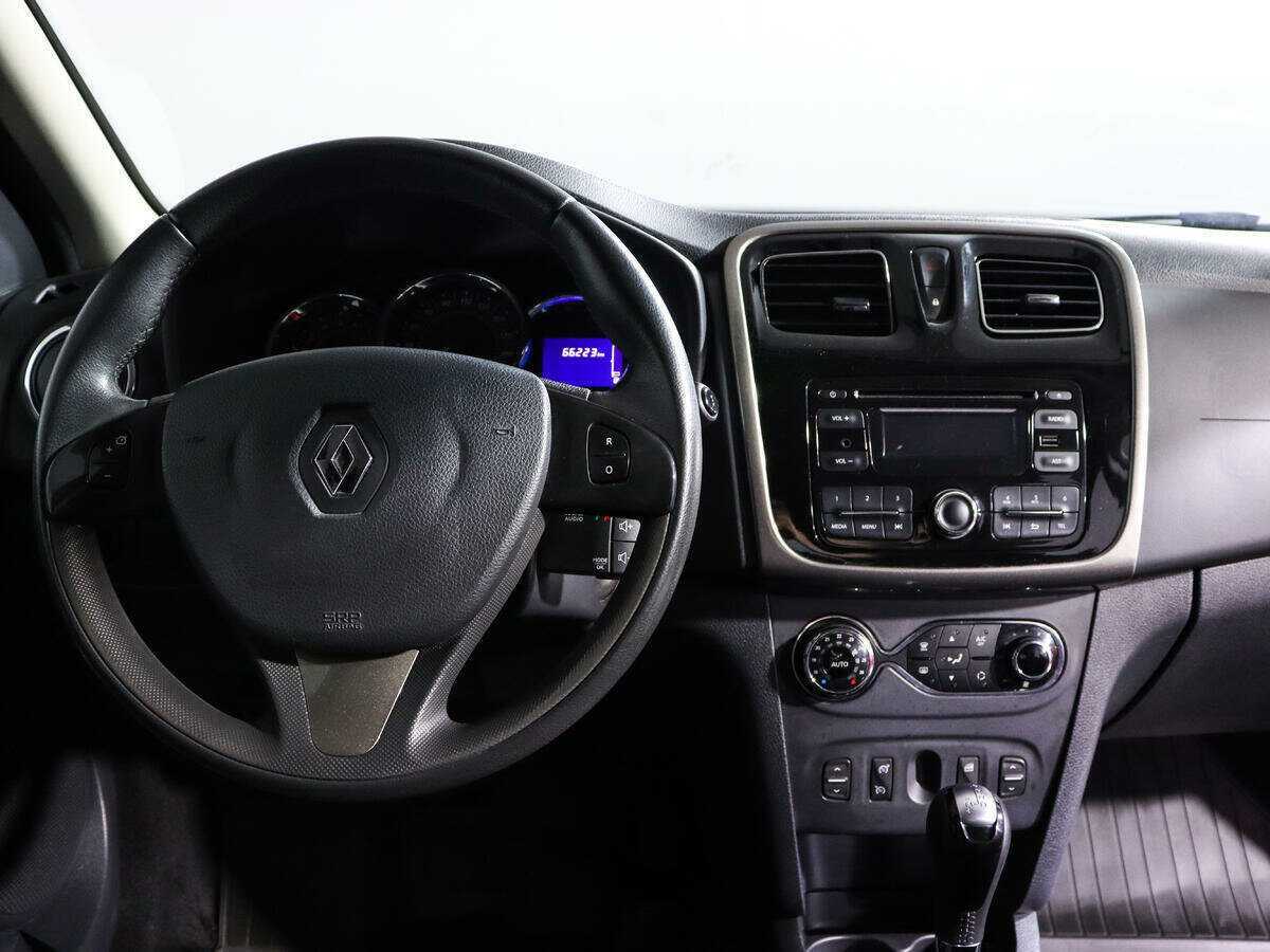 Купить Renault Sandero Stepway, 2016, 66 170 км, фото №12