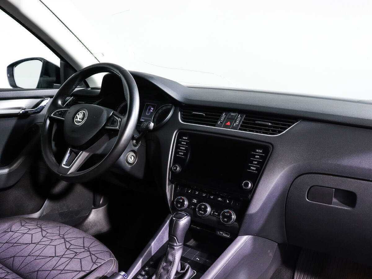 Купить Skoda Octavia, 2020, 129 000 км, фото №9
