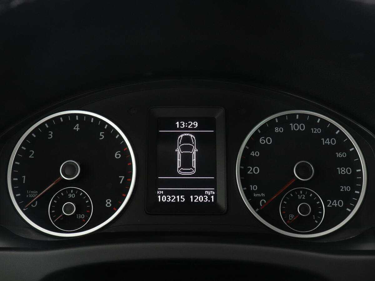 Купить Volkswagen Tiguan AMT, 2016, 102 010 км, фото №11