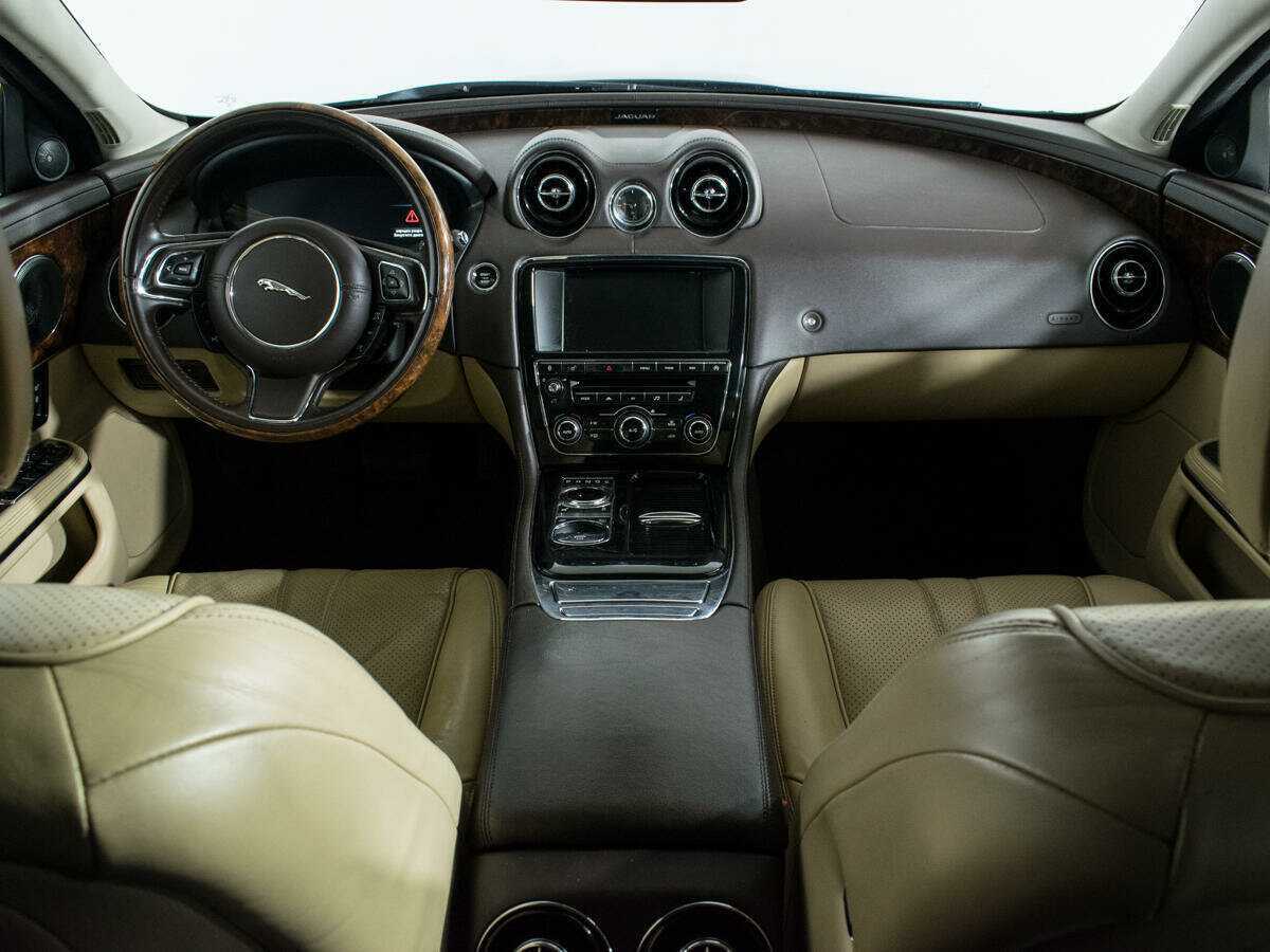 Купить Jaguar XJ, 2014, 143 000 км, фото №12