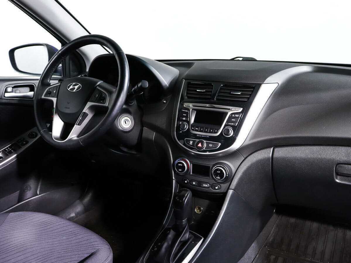 Купить Hyundai Solaris, 2016, 26 600 км, фото №7