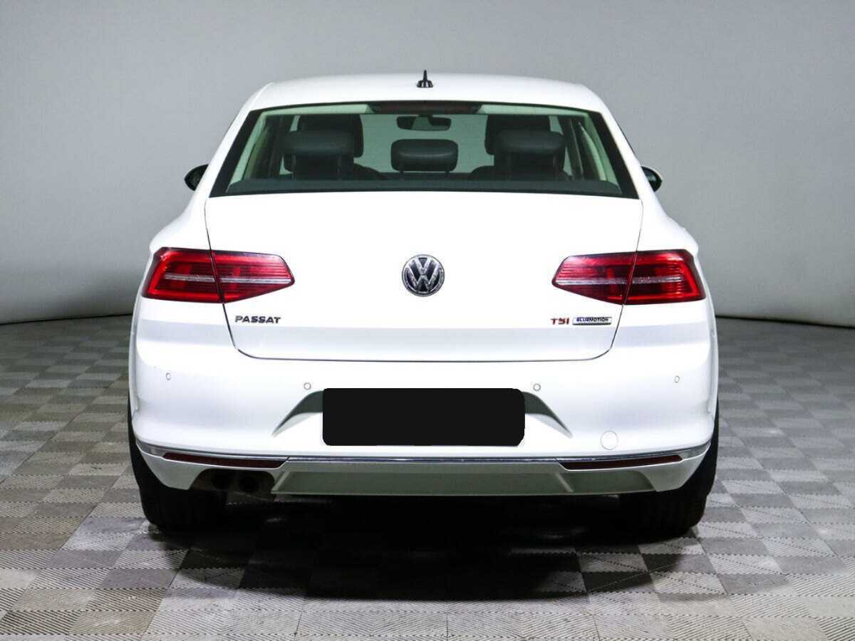 Купить Volkswagen Passat, 2016, 147 000 км, фото №5