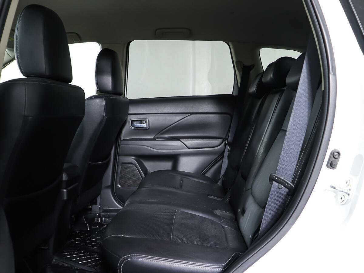 Купить Mitsubishi Outlander, 2015, 102 274 км, фото №10