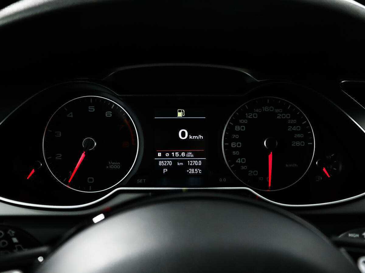 Купить Audi A4, 2013, 85 146 км, фото №8