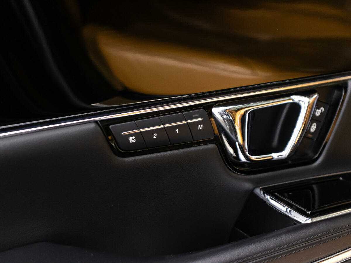 Купить Jaguar XJ LWB Long, 2016, 141 280 км, фото №17