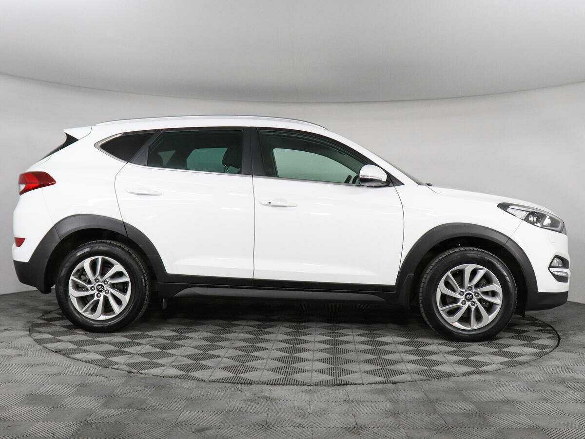 Купить Hyundai Tucson, 2017, 118 502 км, фото №4