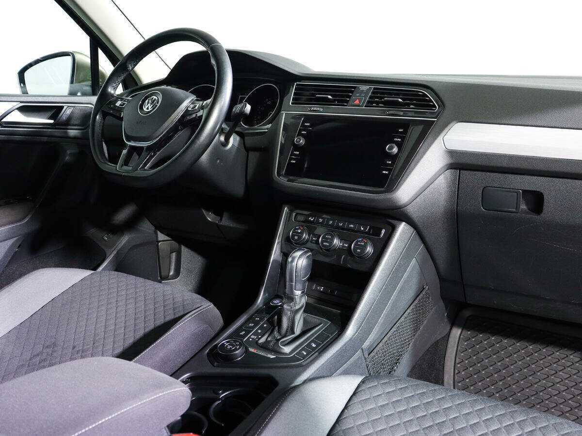 Купить Volkswagen Tiguan, 2017, 114 600 км, фото №7