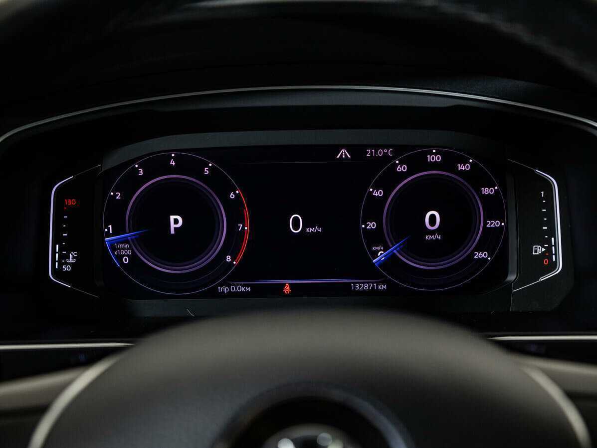 Купить Volkswagen Tiguan, 2019, 132 813 км, фото №12