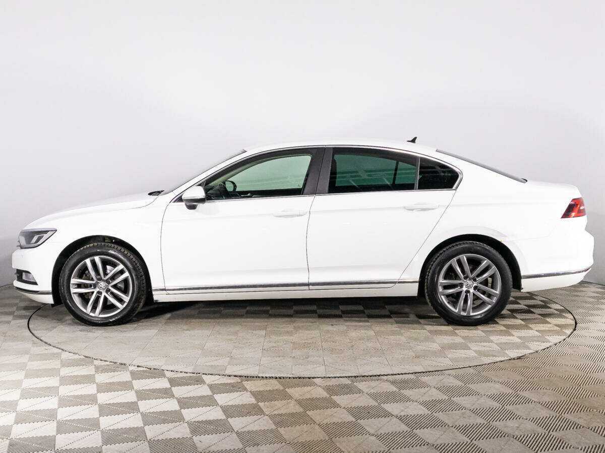 Купить Volkswagen Passat DSG7, 2017, 210 270 км, фото №8