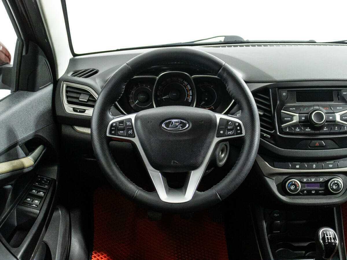 Купить Lada (ВАЗ) Vesta SW, 2018, 116 245 км, фото №16