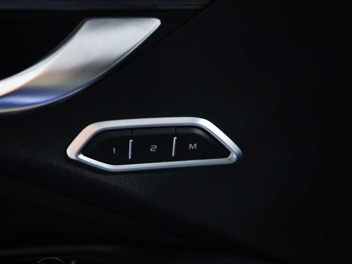 Купить Geely Tugella, 2022, 79 854 км, фото №21