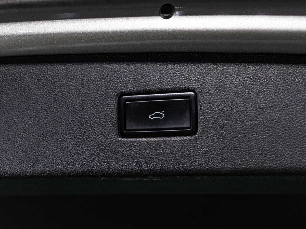 Купить Volkswagen Tiguan, 2019, 82 778 км, фото №15