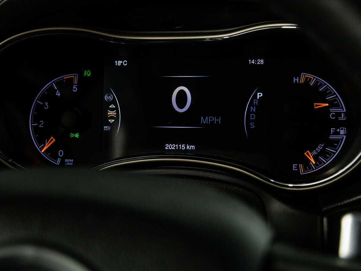 Купить Jeep Grand Cherokee, 2013, 201 993 км, фото №12