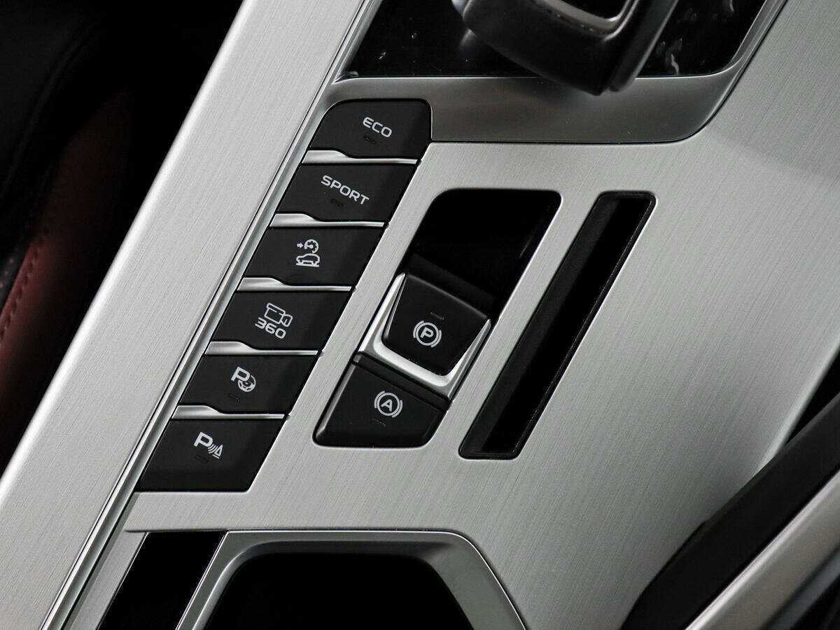 Купить Geely Coolray, 2022, 45 923 км, фото №10