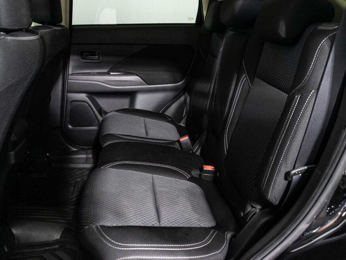 Купить Mitsubishi Outlander, 2021, 45 170 км, фото №10