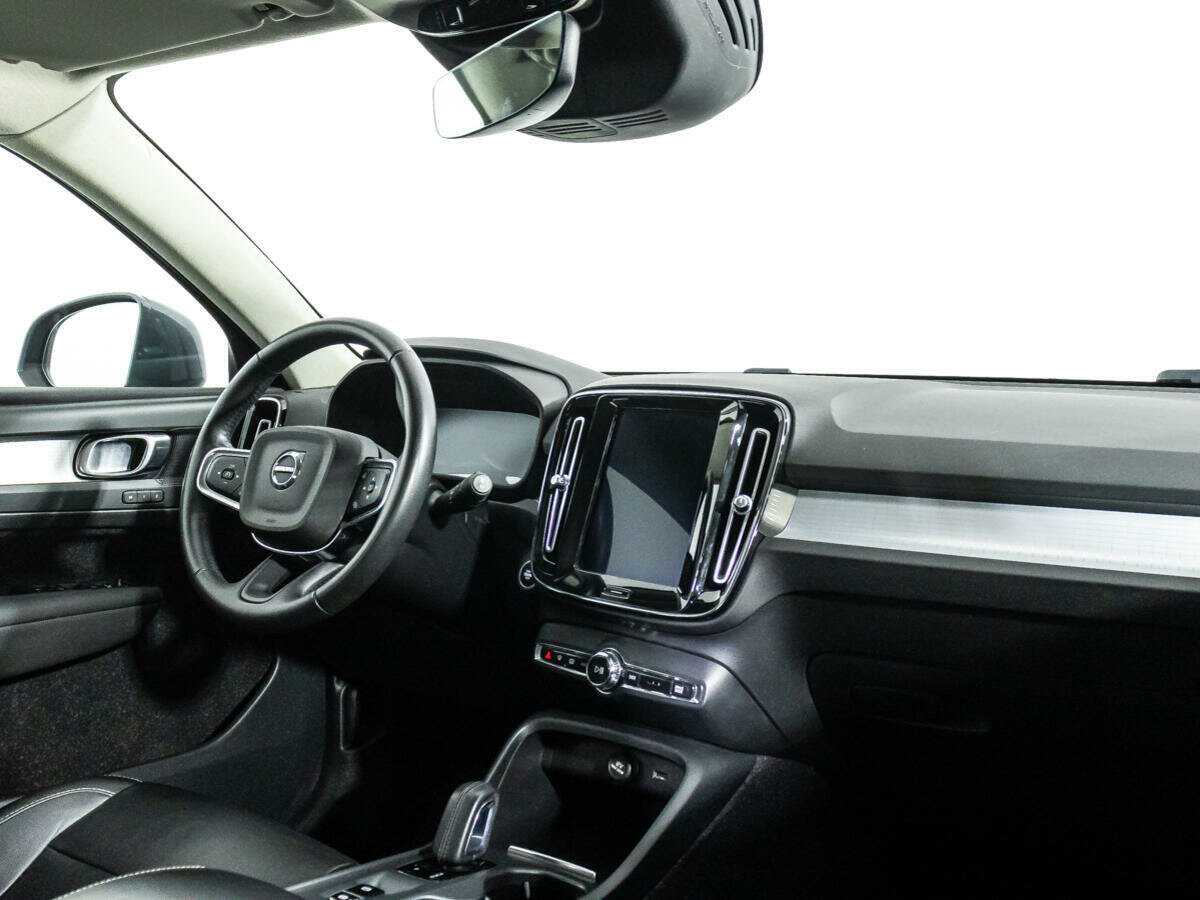 Купить Volvo XC40, 2020, 84 475 км, фото №9