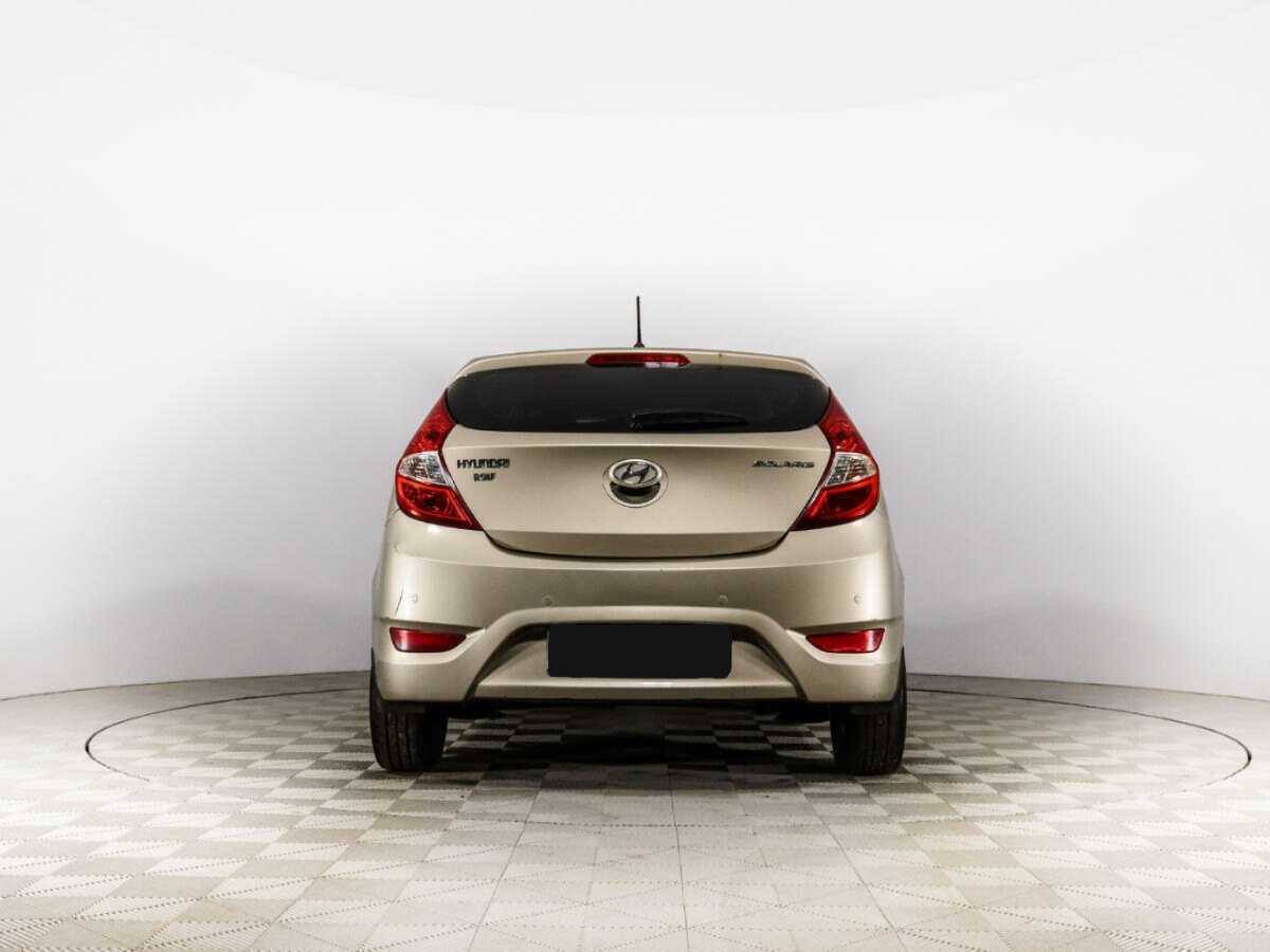 Купить Hyundai Solaris, 2013, 287 274 км, фото №6