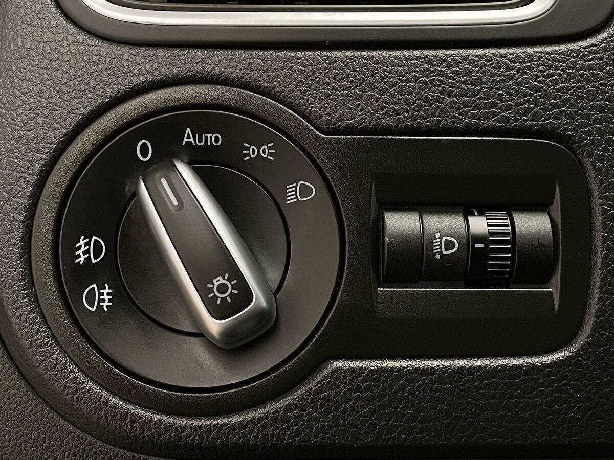 Купить Volkswagen Polo, 2018, 51 240 км, фото №14