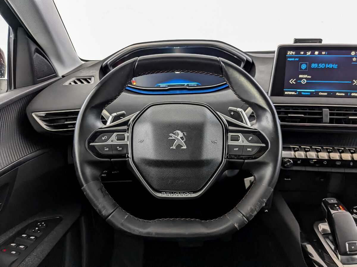 Купить Peugeot 3008, 2017, 30 685 км, фото №17