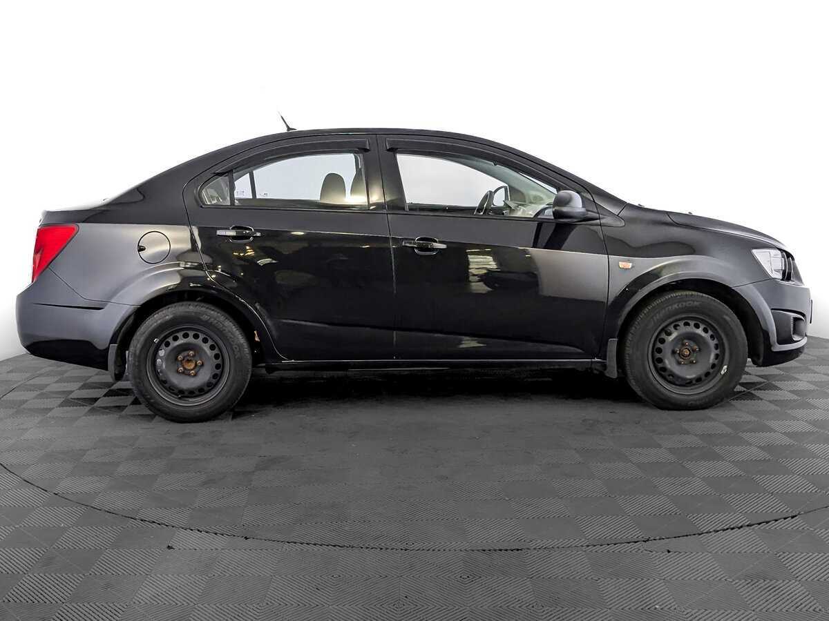Купить Chevrolet Aveo, 2014, 83 759 км, фото №4