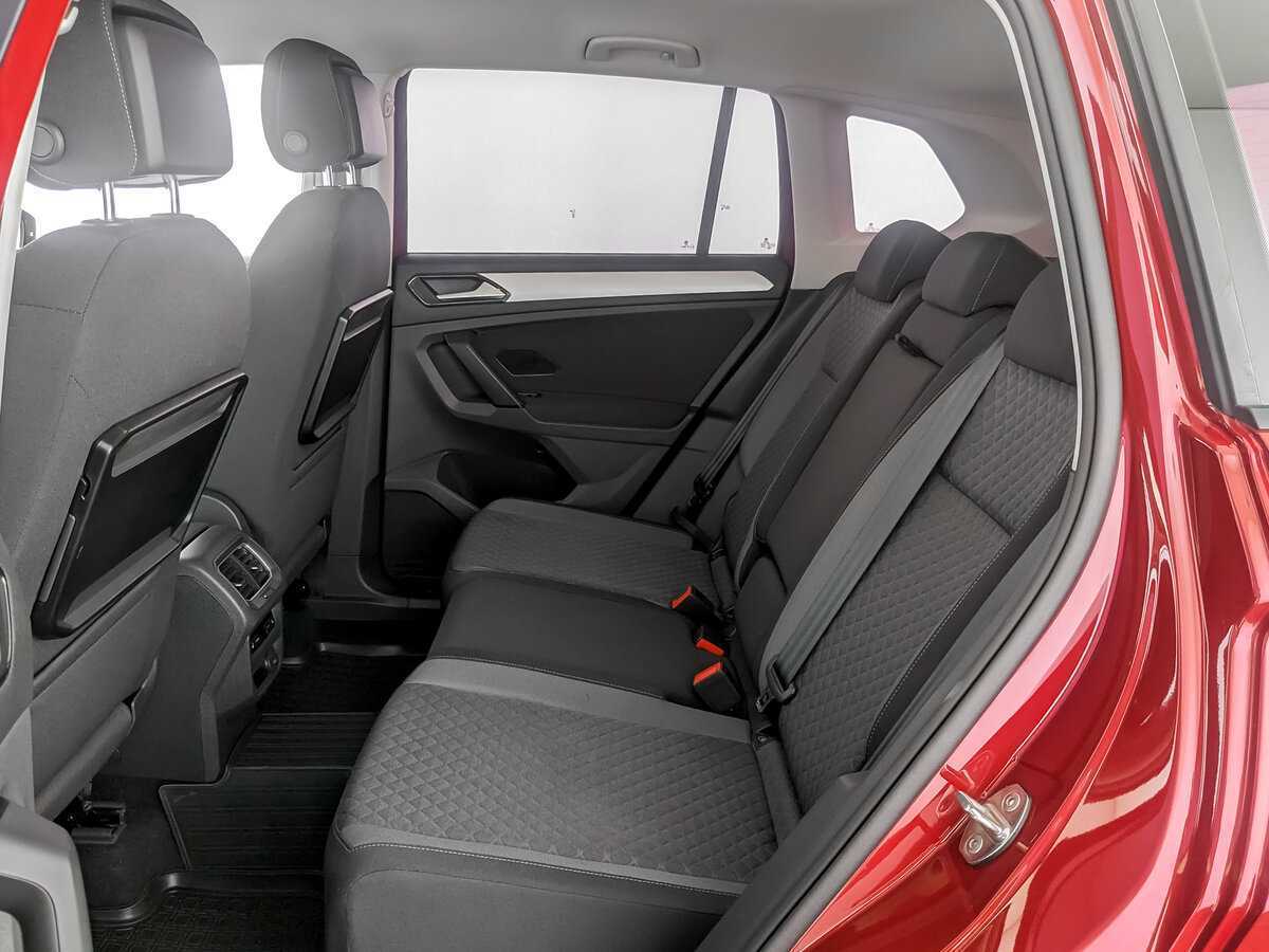 Купить Volkswagen Tiguan, 2017, 76 816 км, фото №10
