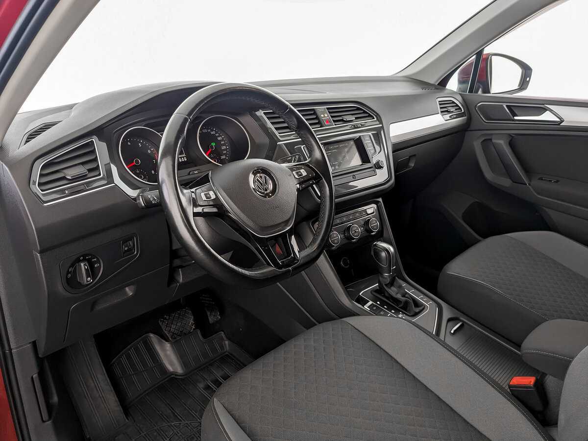 Купить Volkswagen Tiguan, 2017, 76 816 км, фото №14