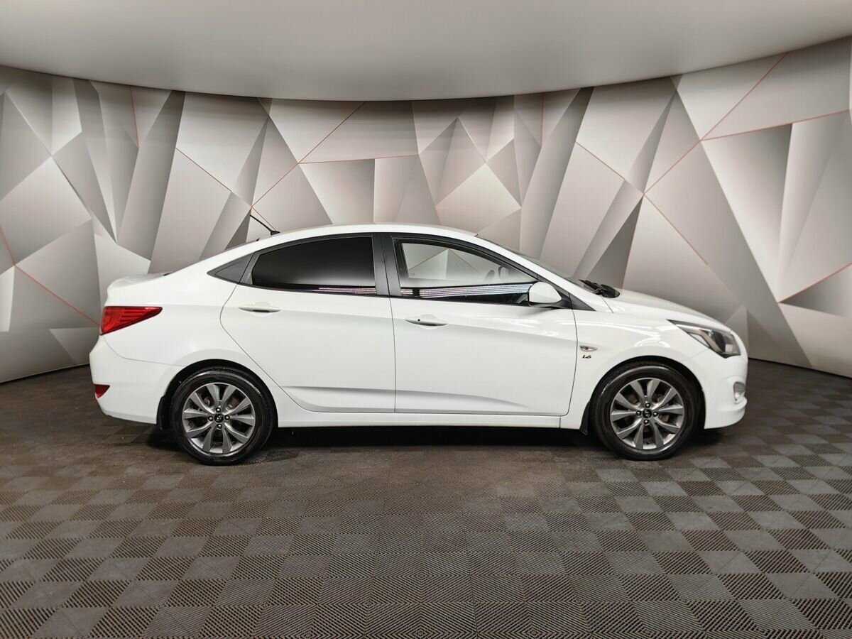 Купить Hyundai Solaris, 2014, 99 339 км, фото №6