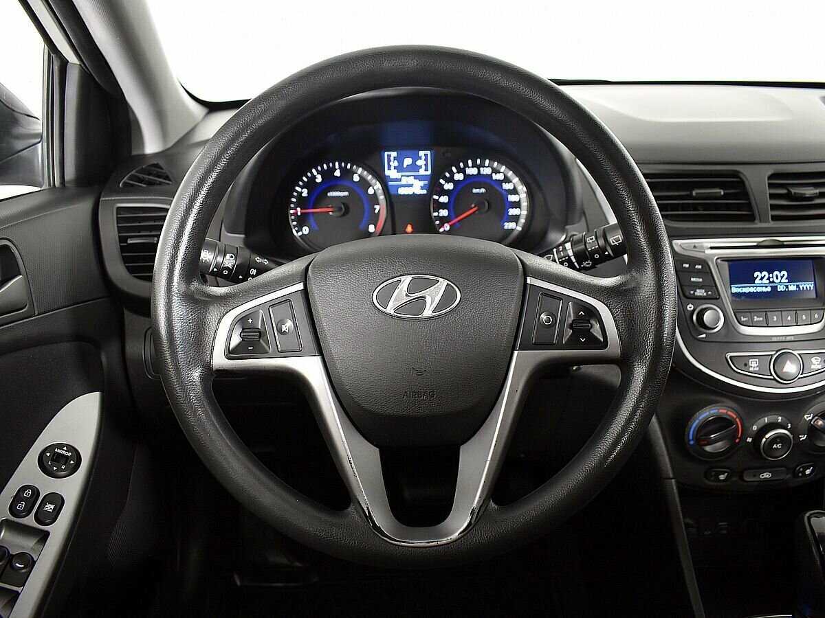 Купить Hyundai Solaris, 2014, 120 343 км, фото №11