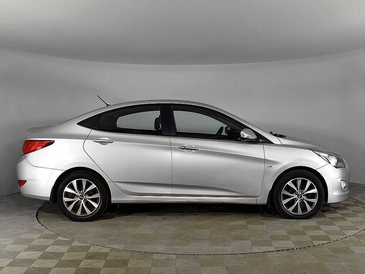 Купить Hyundai Solaris, 2015, 105 137 км, фото №5
