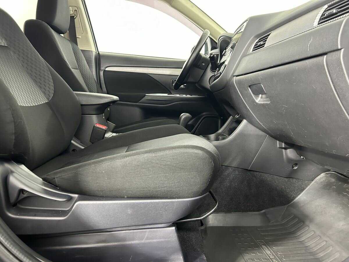 Купить Mitsubishi Outlander, 2015, 204 343 км, фото №13