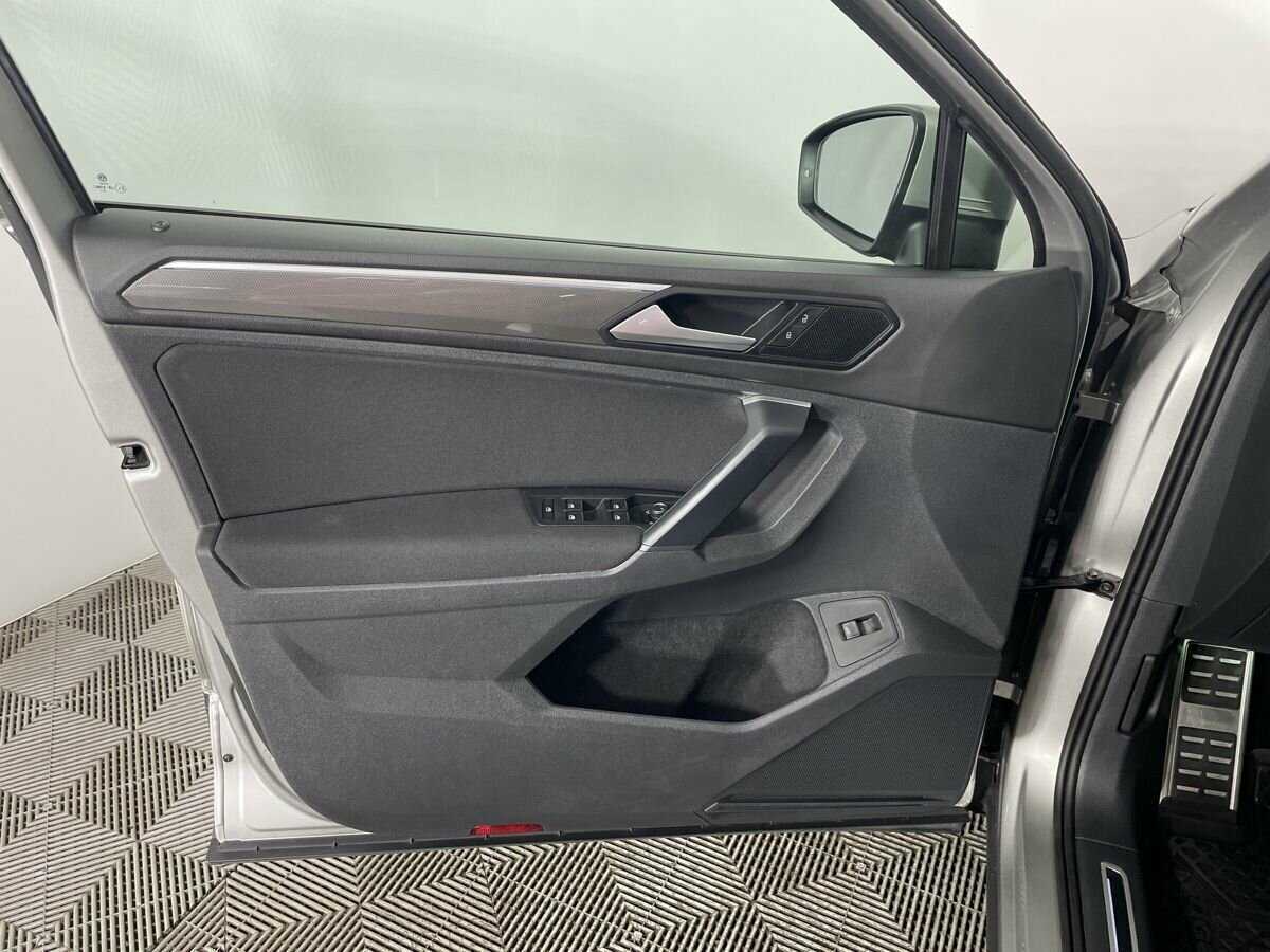 Купить Volkswagen Tiguan, 2019, 79 451 км, фото №8